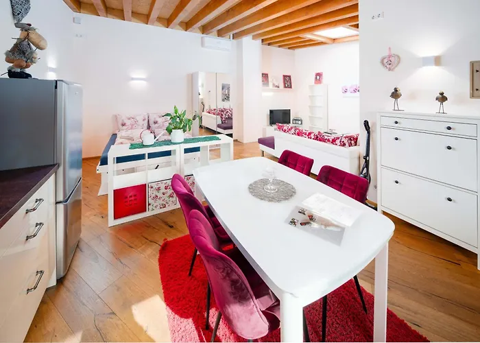 White Der Sportschule Badura Διαμέρισμα Λειψία