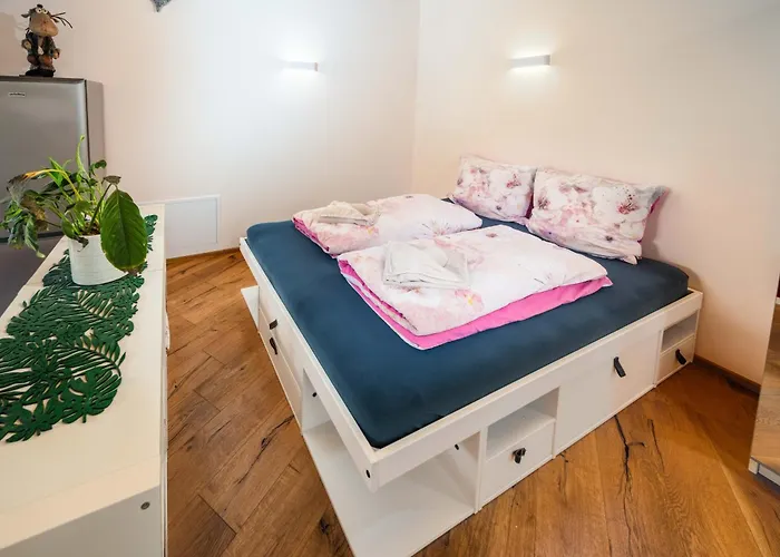 White Der Sportschule Badura Λειψία